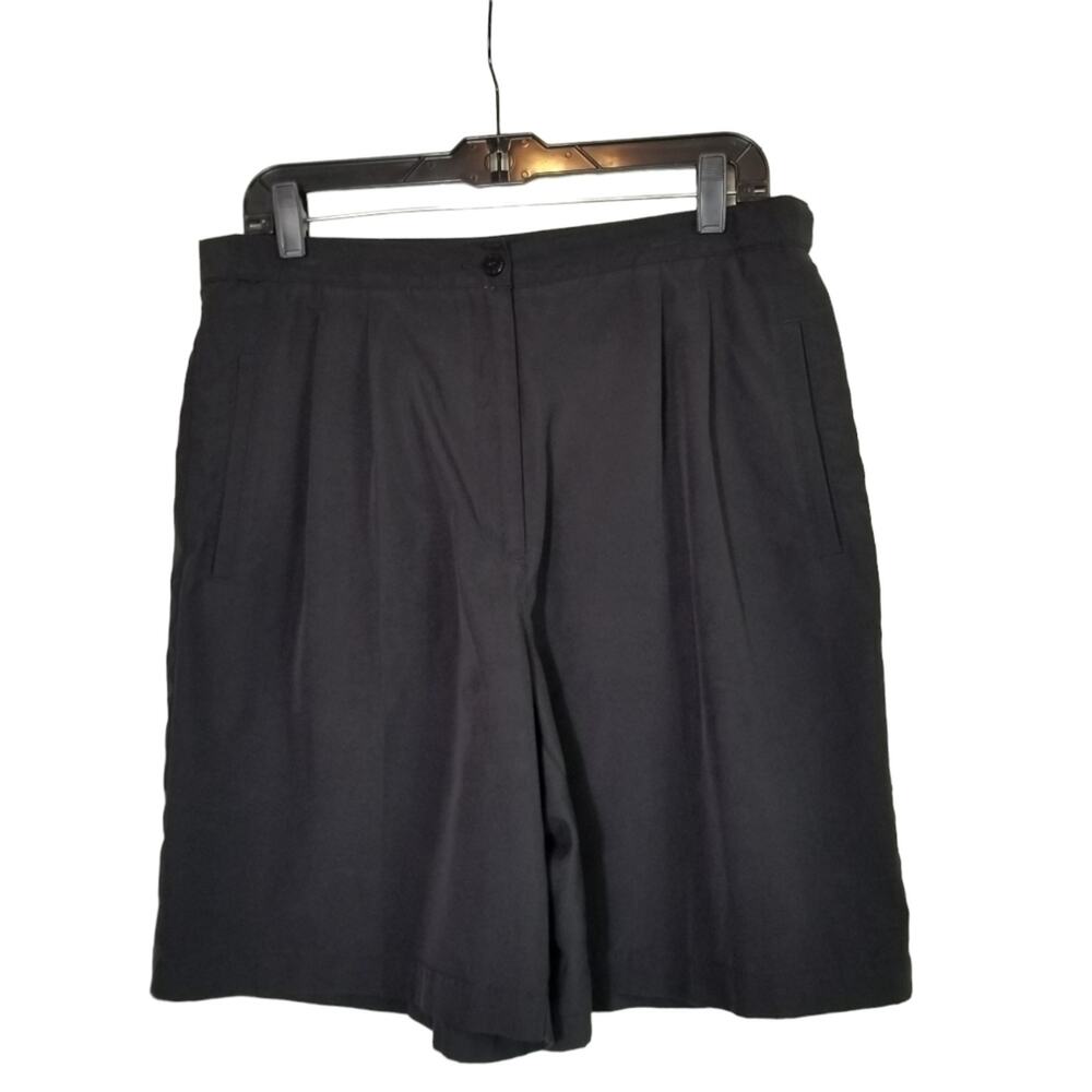 LIZGOLF Liz Claiborne SZ 14 Golf Shorts Black Wrinkle Free High Rise Lightweight